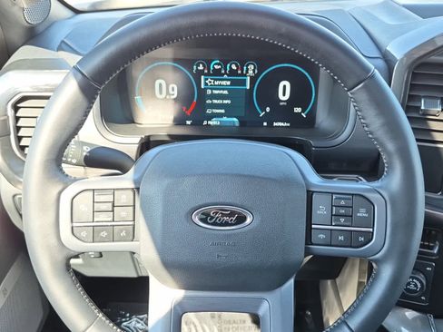 Used 2023 Ford F150 Lariat w/ Equipment Group 502A High AWD/4WD image 18
