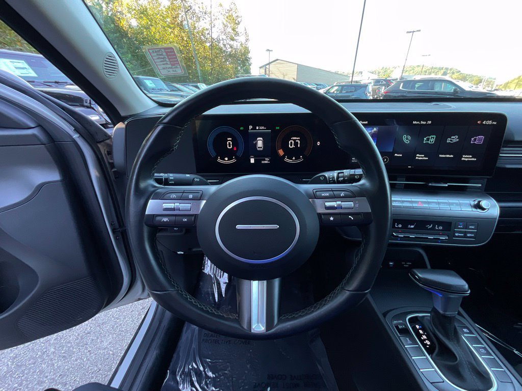 Used 2025 Hyundai Kona SEL AWD/4WD image 10
