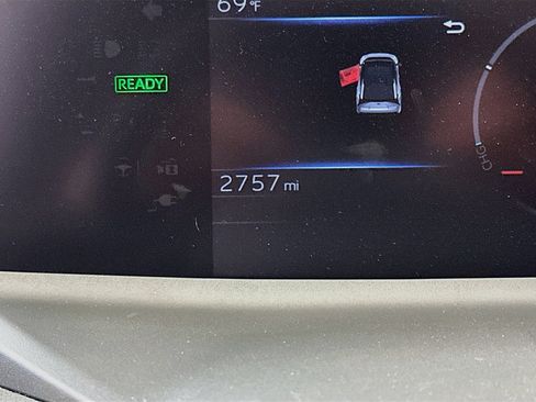 Used 2026 Toyota bZ AWD/4WD image 19