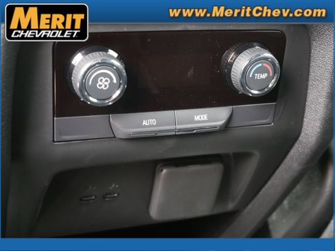 New 2026 Chevrolet Traverse LT w/ Midnight/Sport Edition image 9