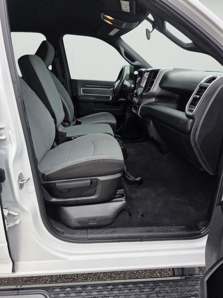 Used 2022 RAM 2500 Big Horn AWD/4WD image 43
