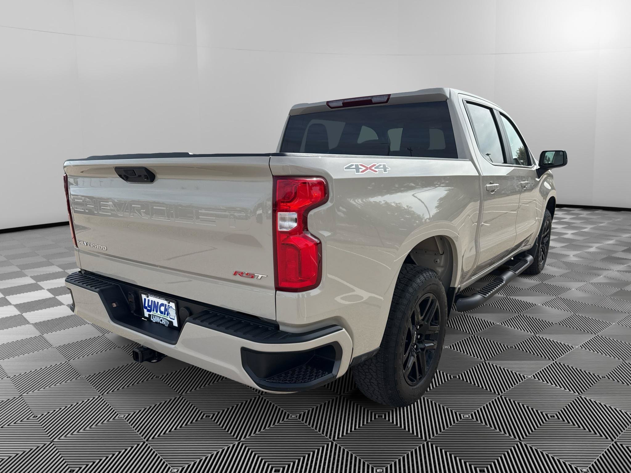 New 2026 Chevrolet Silverado 1500 RST w/ RST Select Package AWD/4WD image 4