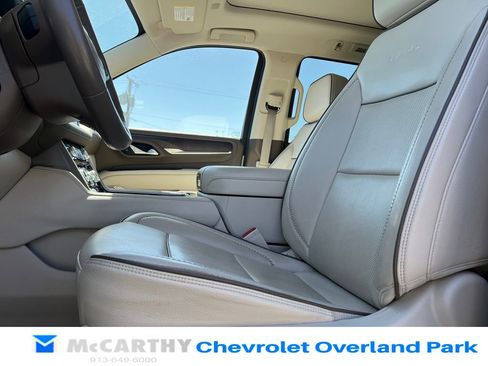 Used 2023 GMC Yukon Denali w/ Denali Reserve Package AWD/4WD image 10