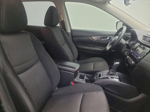 Used 2020 Nissan Rogue S w/ Special Edition Package FWD image 21