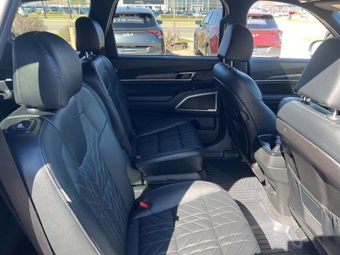 Used 2023 Kia Telluride EX X-Line image 15