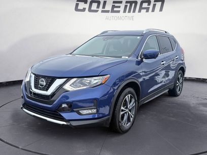 Used 2019 Nissan Rogue SV w/ Premium Package