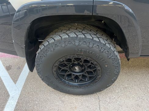 Used 2024 Toyota 4Runner SR5 image 19