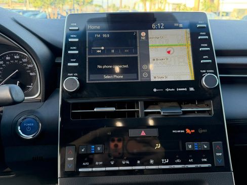 Used 2021 Toyota Avalon Limited w/ Advanced Safety Package FWD image 24