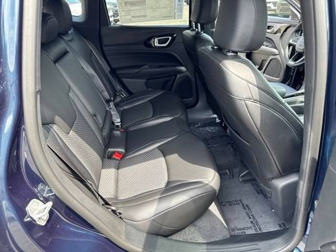 New 2026 Jeep Compass Latitude AWD/4WD image 19