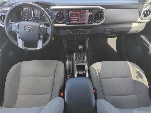 Used 2020 Toyota Tacoma SR5 RWD image 20