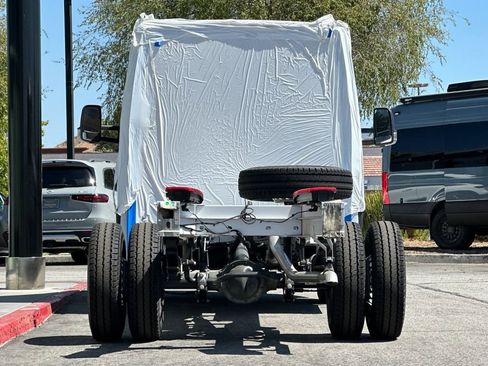 Used 2024 Mercedes-Benz Sprinter 4500 image 5