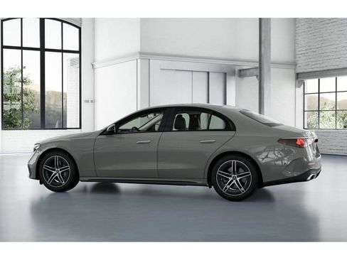 New 2026 Mercedes-Benz E 350 4MATIC Sedan image 32