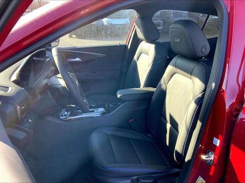 New 2026 Buick Envista Sport Touring w/ Convenience I Package FWD image 12