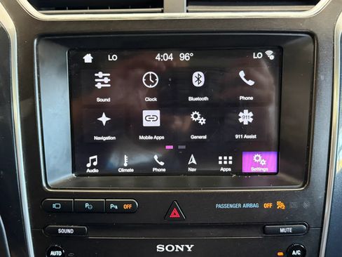 Used 2019 Ford Explorer Platinum AWD/4WD image 15