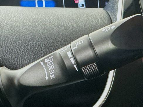 Used 2021 Toyota Prius Prime LE FWD image 14