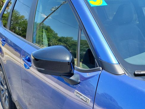 Used 2025 Subaru Forester Touring image 9