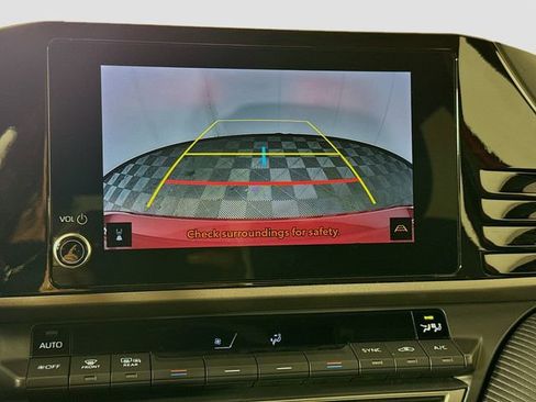 Used 2025 Toyota Camry SE FWD image 22