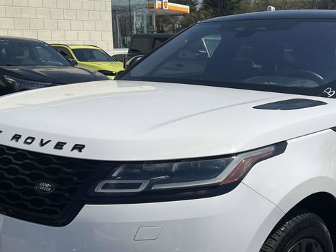 Used 2021 Land Rover Range Rover Velar R-Dynamic S AWD/4WD image 8