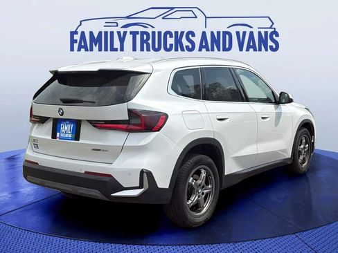 Used 2023 BMW X1 xDrive28i image 5