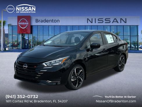 New 2025 Nissan Versa SR w/ Trunk Package FWD image 1