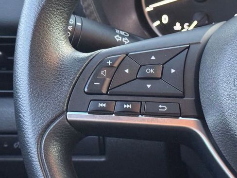 Certified 2025 Nissan Sentra SV image 15