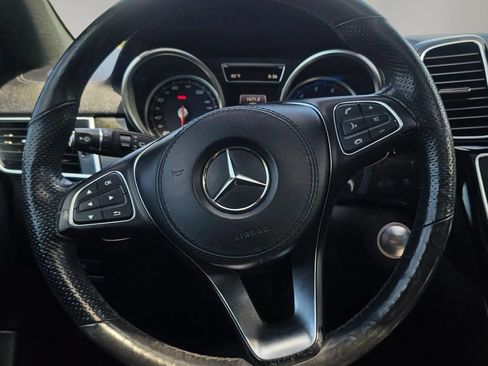 Used 2018 Mercedes-Benz GLS 550 4MATIC image 31