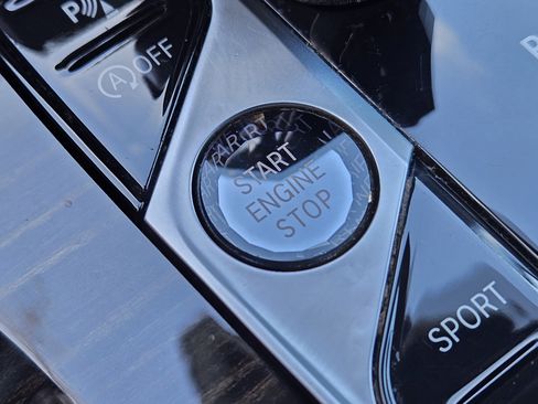 Used 2020 BMW X5 sDrive40i w/ Premium Package image 21