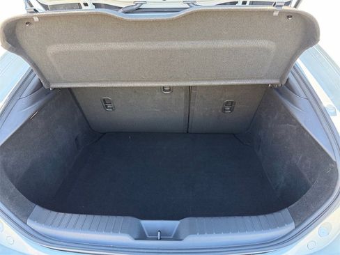 Certified 2025 MAZDA MAZDA3 s Sport image 27