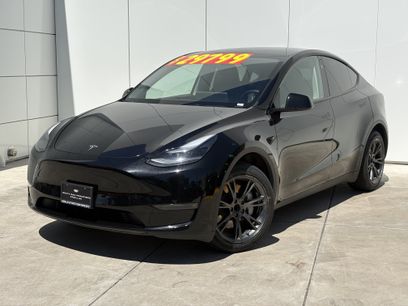 Used 2024 Tesla Model Y 2WD