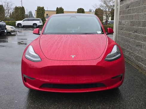 Used 2023 Tesla Model Y Long Range image 12