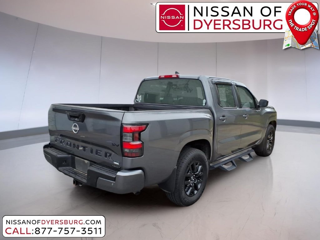 Used 2023 Nissan Frontier SV w/ Midnight Edition Package RWD image 3