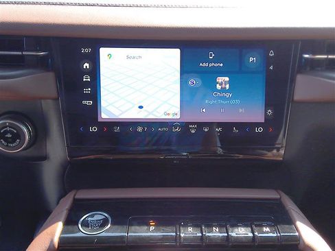 Used 2025 Lincoln Navigator Reserve AWD/4WD image 16