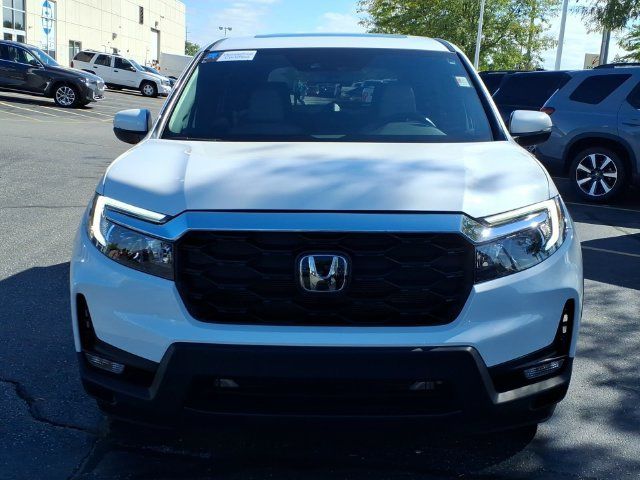 Certified 2023 Honda Passport EX-L image 2