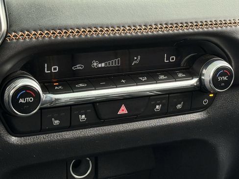 Used 2025 MAZDA CX-50 2.5 Hybrid w/ Premium Plus Pkg image 17