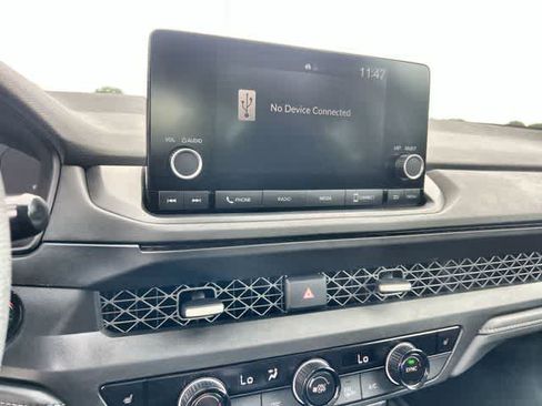 Used 2024 Honda Accord EX image 18