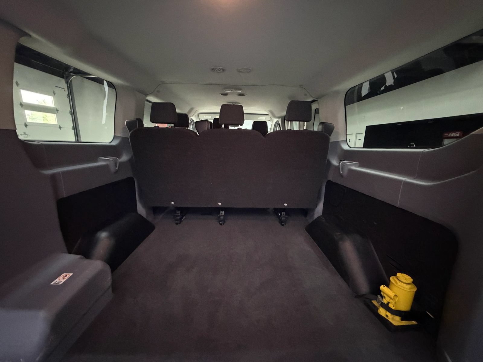 Used 2017 Ford Transit 150 XL RWD image 18