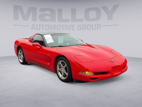 Used 2004 Chevrolet Corvette Coupe RWD image 7