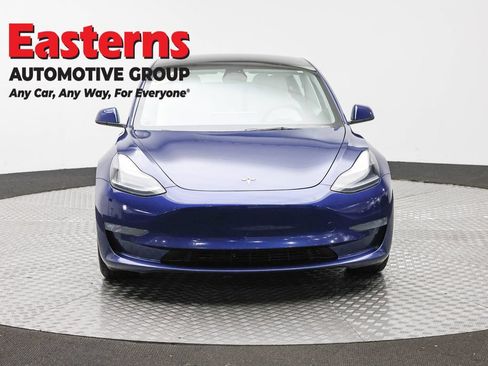 Used 2022 Tesla Model 3 Long Range AWD/4WD image 2