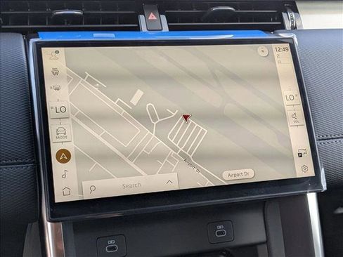 New 2026 Land Rover Discovery Sport Landmark image 13