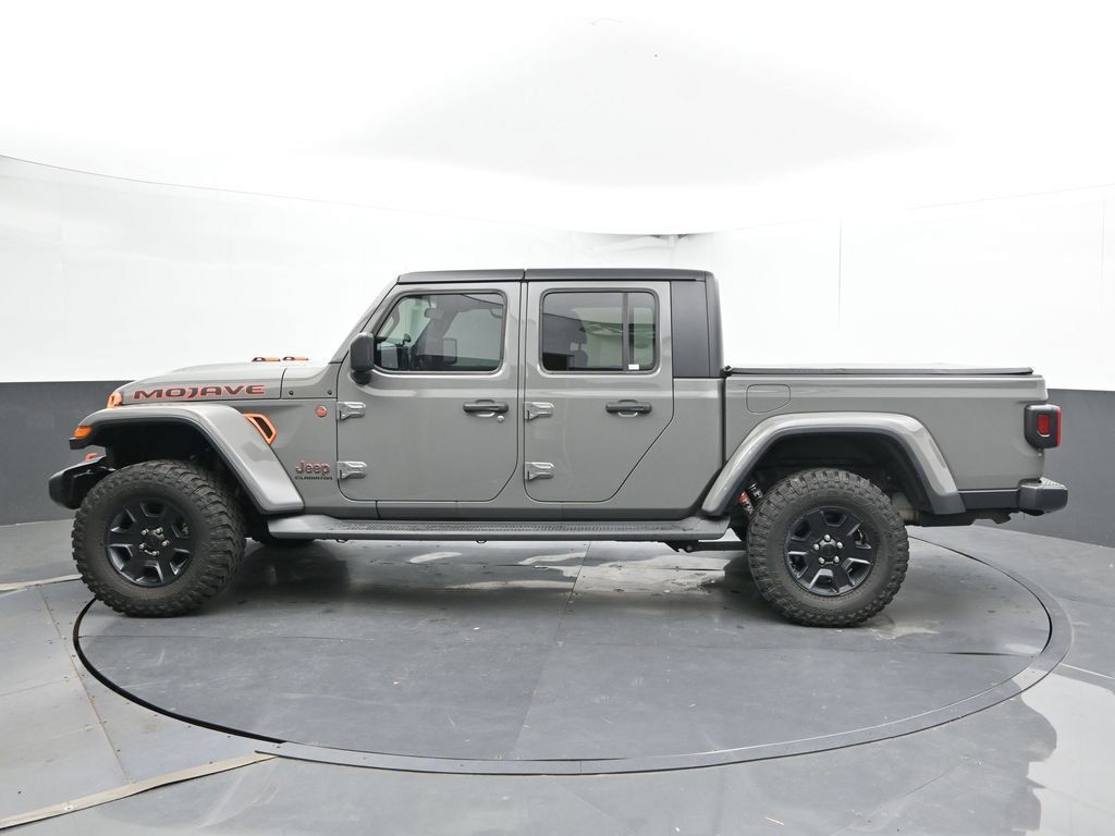 Used 2021 Jeep Gladiator Mojave w/ Cold Weather Group AWD/4WD image 9
