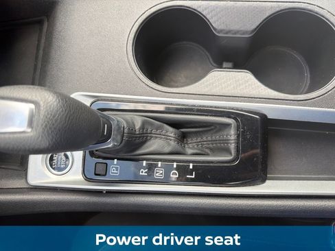 Used 2025 Nissan Altima 2.5 SV FWD image 8