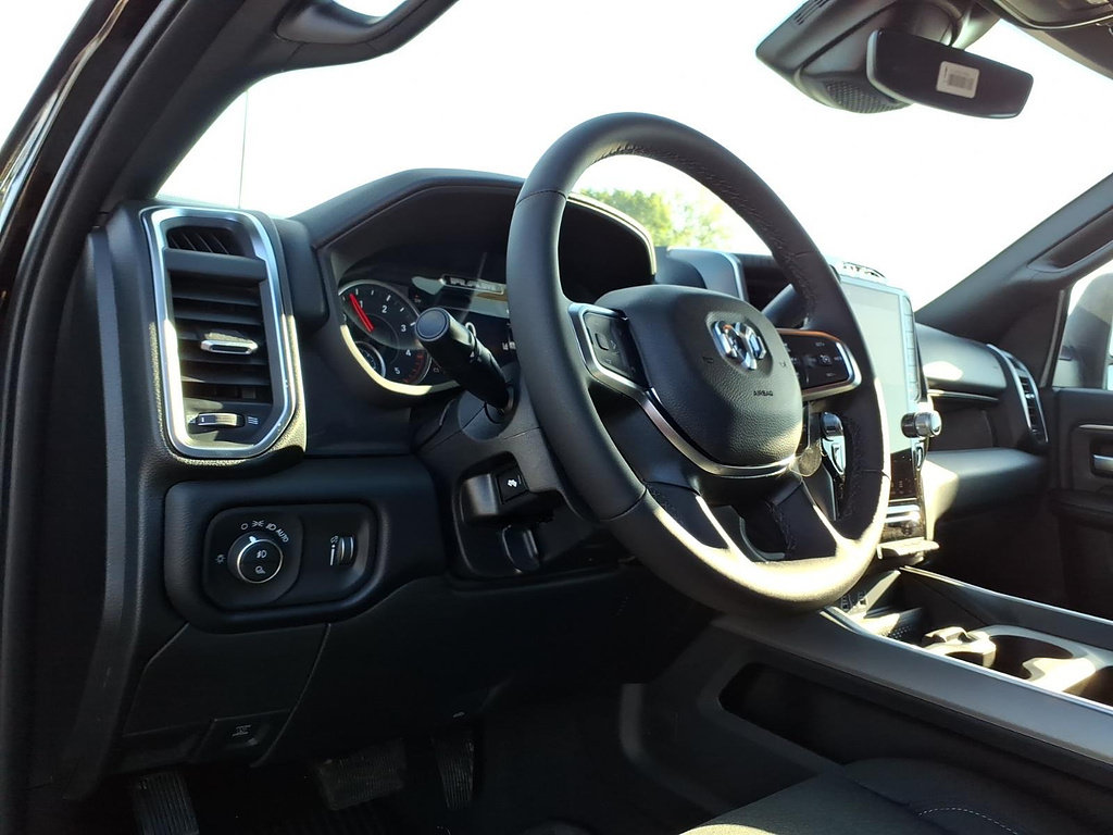 New 2027 RAM 3500 Big Horn AWD/4WD image 14