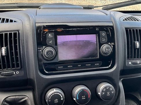 Used 2021 RAM ProMaster 2500 image 13