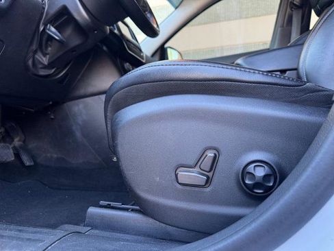 Used 2021 Jeep Cherokee Latitude Plus image 18