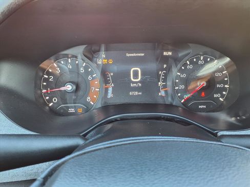 Used 2024 Jeep Compass Latitude image 13