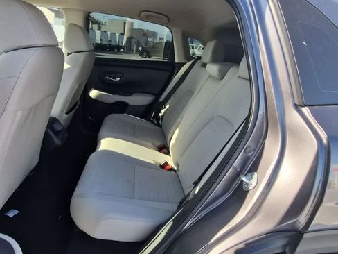 Used 2023 Honda HR-V LX image 10