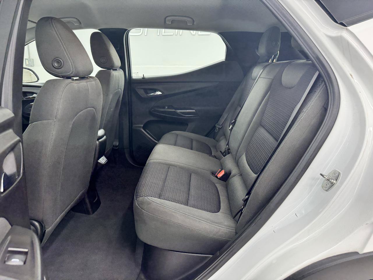 Used 2023 Chevrolet Bolt EUV LT FWD image 15