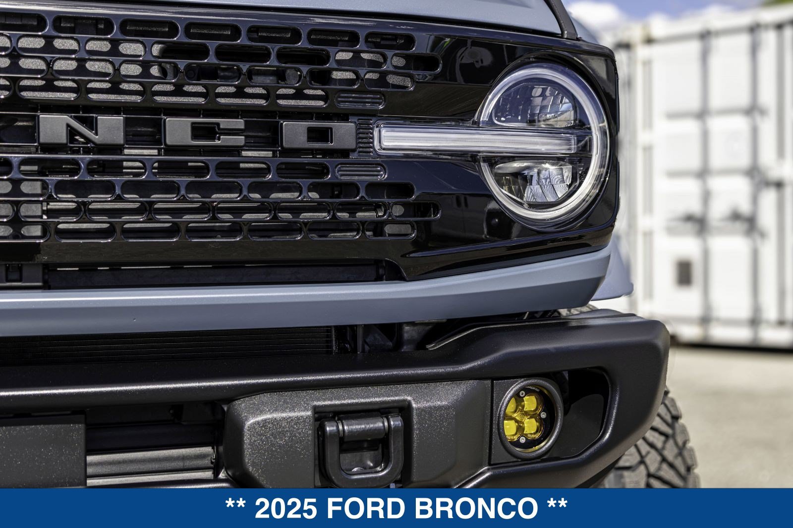 Used 2025 Ford Bronco Badlands AWD/4WD image 35