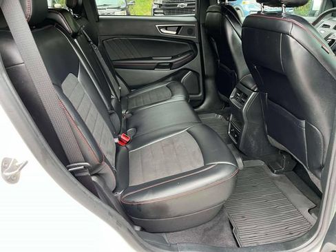 Used 2023 Ford Edge ST-Line AWD/4WD image 22