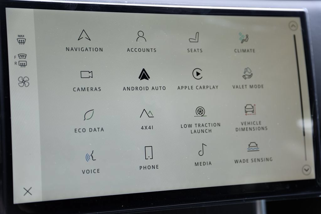 New 2027 Land Rover Range Rover SE AWD/4WD image 19
